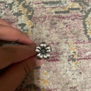 James Avery ring not sure on size believe it is 7